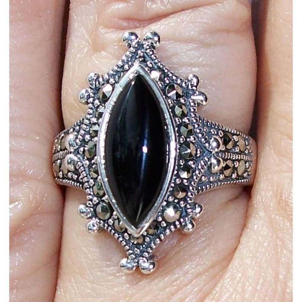 925 STERLING SILVER Marquise Black Onyx & Marcasite Ring - Picture 3 of 16